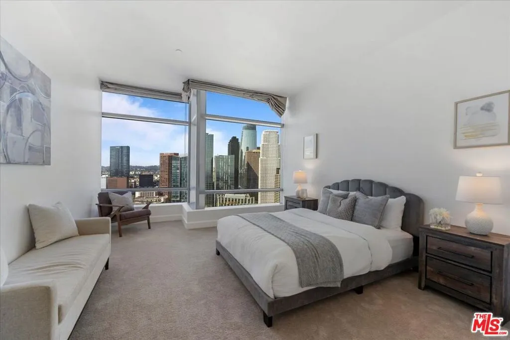 900 W Olympic Boulevard 34j, Los Angeles, California 90015 home-pic-10