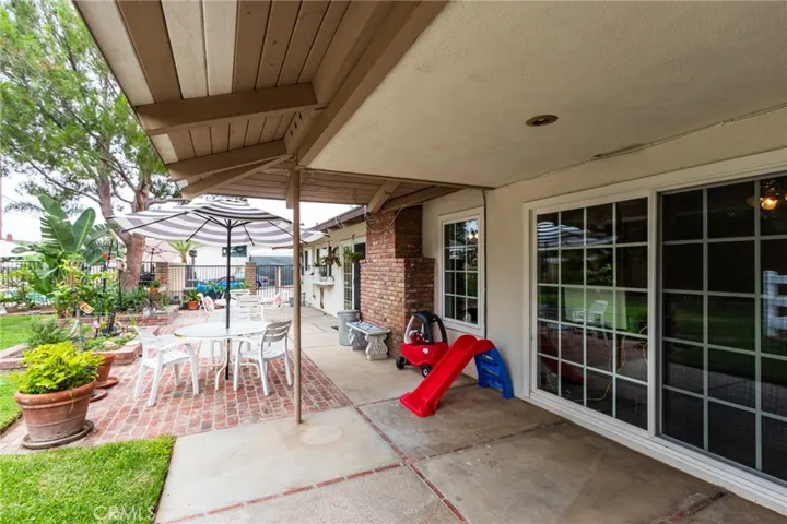 5802 Lakehaven Way, Yorba Linda, California 92886