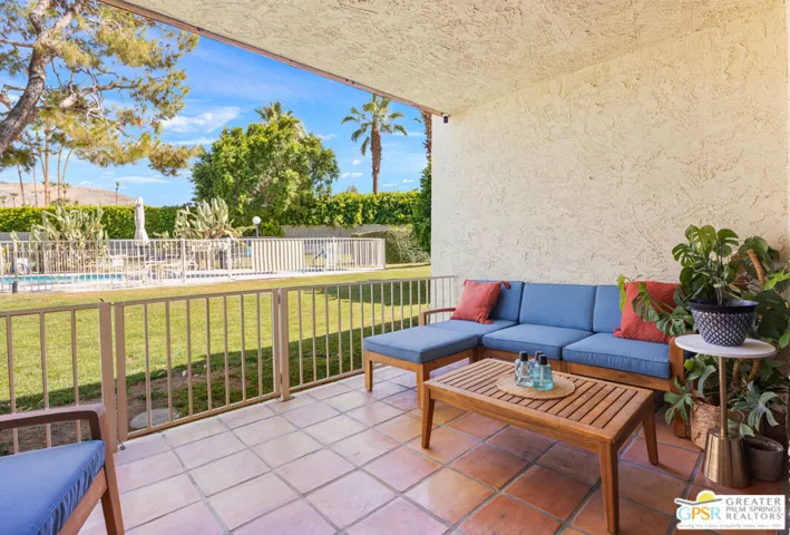 1041 S La Verne Way, Palm Springs, California 92264