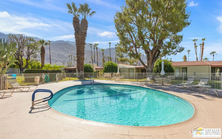 1041 S La Verne Way, Palm Springs, California 92264