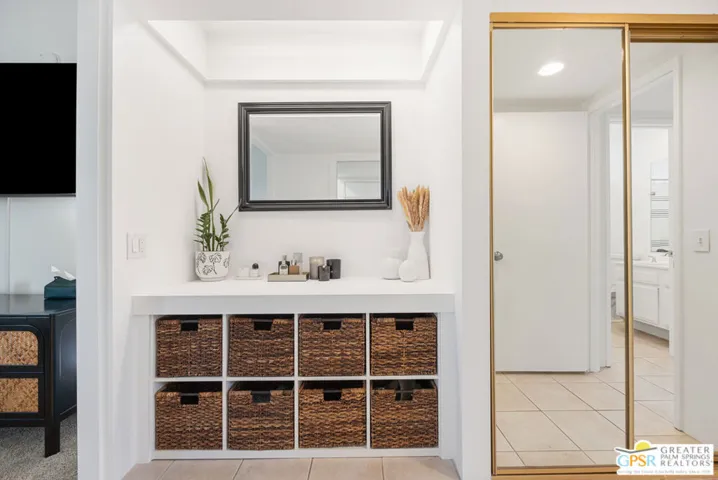 1041 S La Verne Way, Palm Springs, California 92264