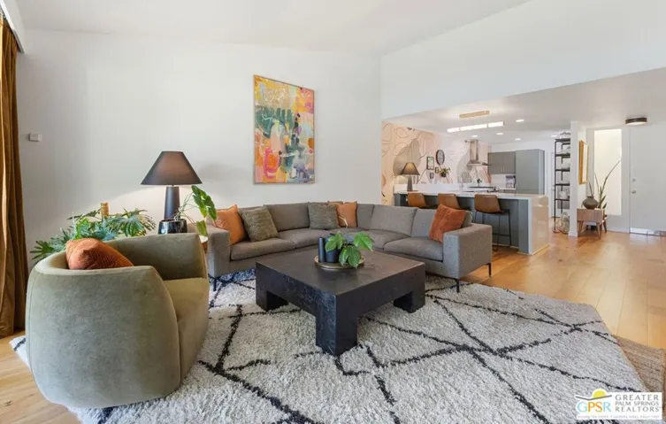 1041 S La Verne Way, Palm Springs, California 92264