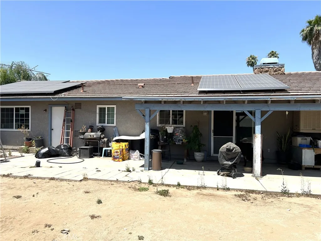 1061 N Perris Boulevard, Perris, California 92571 home-pic-30