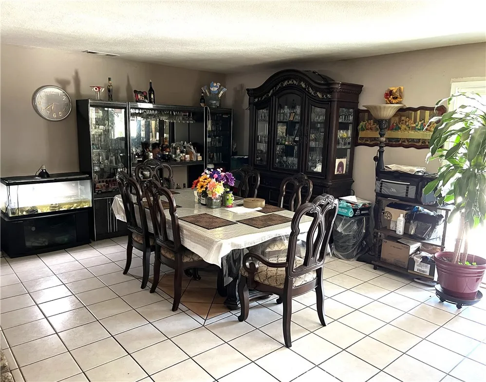 1061 N Perris Boulevard, Perris, California 92571 home-pic-6
