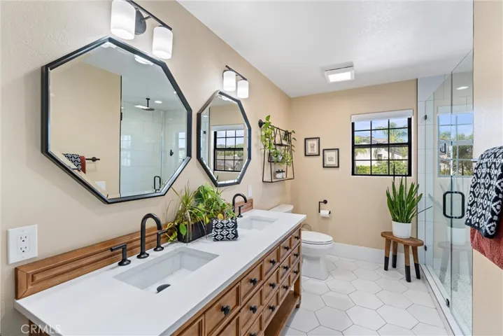 Bathroom #2