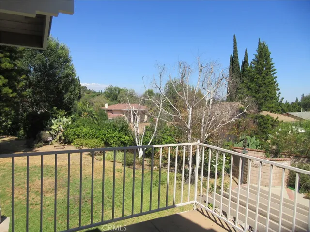 19456 Hiawatha Street, Porter Ranch, California 91326