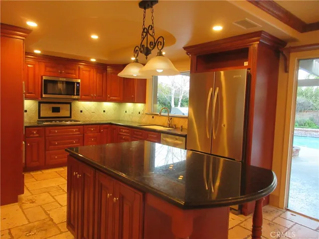 19456 Hiawatha Street, Porter Ranch, California 91326