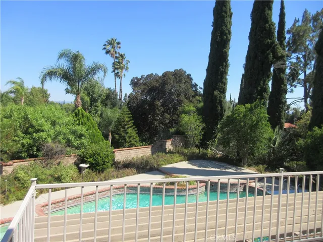 19456 Hiawatha Street, Porter Ranch, California 91326