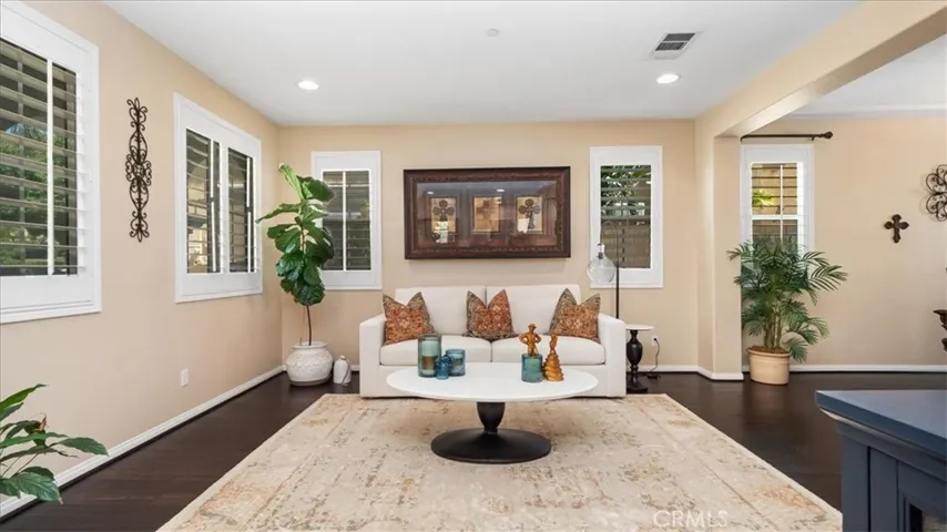 5811 Little Shay Drive, Fontana, California 92336