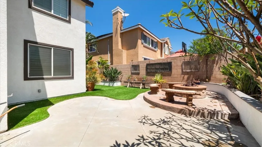 5811 Little Shay Drive, Fontana, California 92336