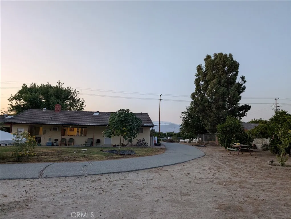 42961 Johnston Avenue, Hemet, California 92544 home-pic-12