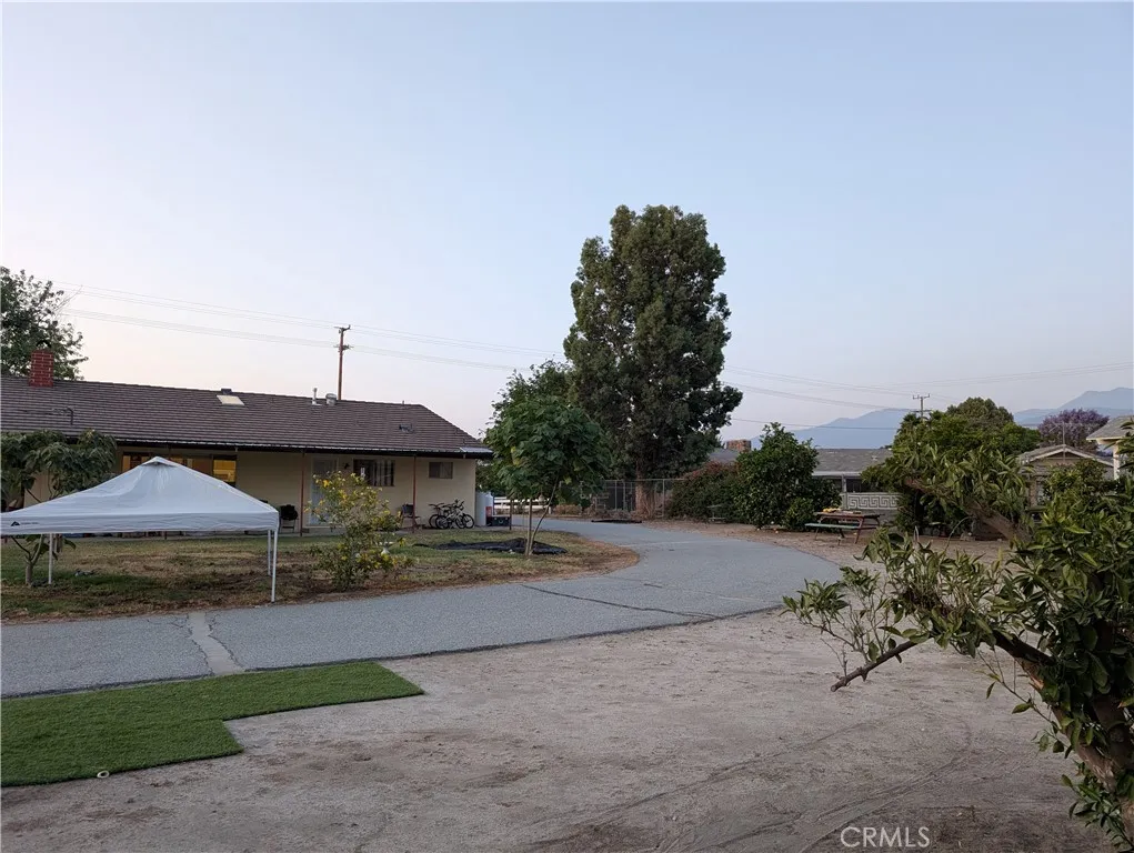 42961 Johnston Avenue, Hemet, California 92544 home-pic-10