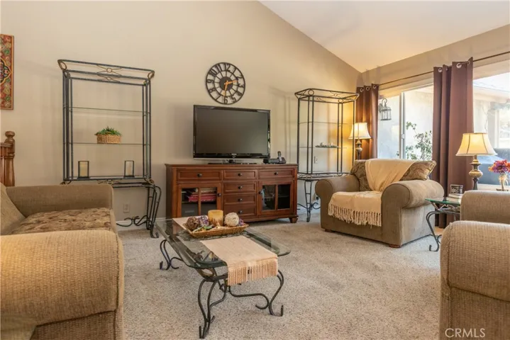 Vaulted ceiling in the large living area.