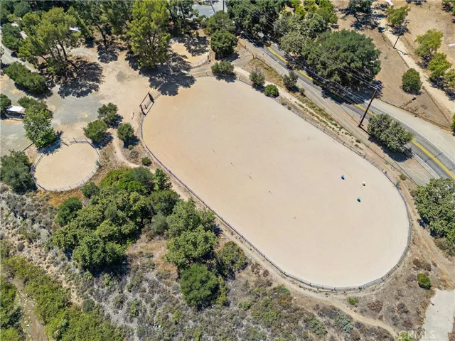 Two Spacious Arenas To Exercise Your Horses