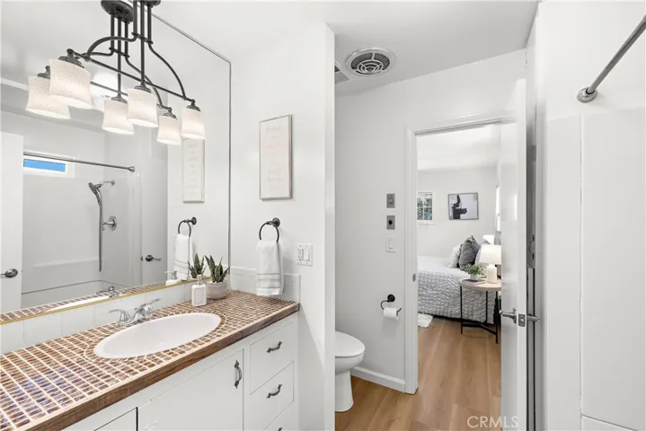 "Jack & Jill" Bathroom Shared Between Both Secondary Bedrooms