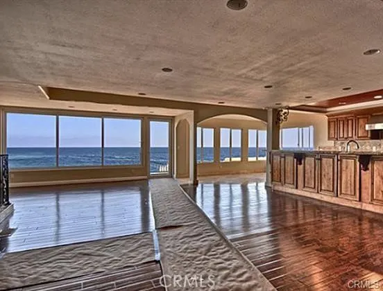 621 Loretta Drive, Laguna Beach, California 92651