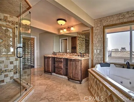 621 Loretta Drive, Laguna Beach, California 92651