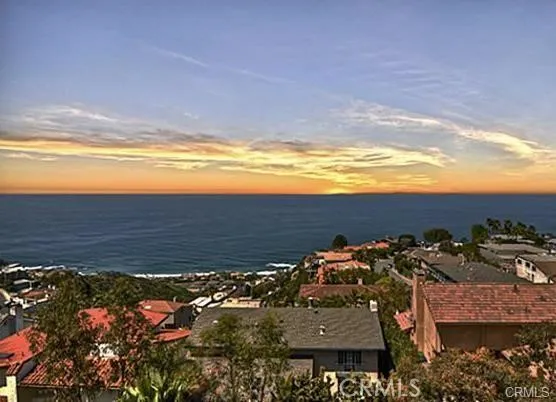 621 Loretta Drive, Laguna Beach, California 92651