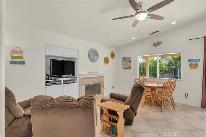 21803 Heliotrope Lane, Wildomar, California 92595