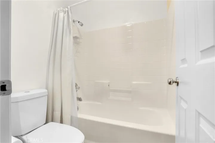 21803 Heliotrope Lane, Wildomar, California 92595