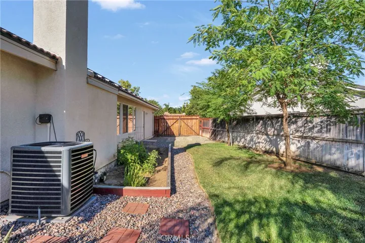 21803 Heliotrope Lane, Wildomar, California 92595