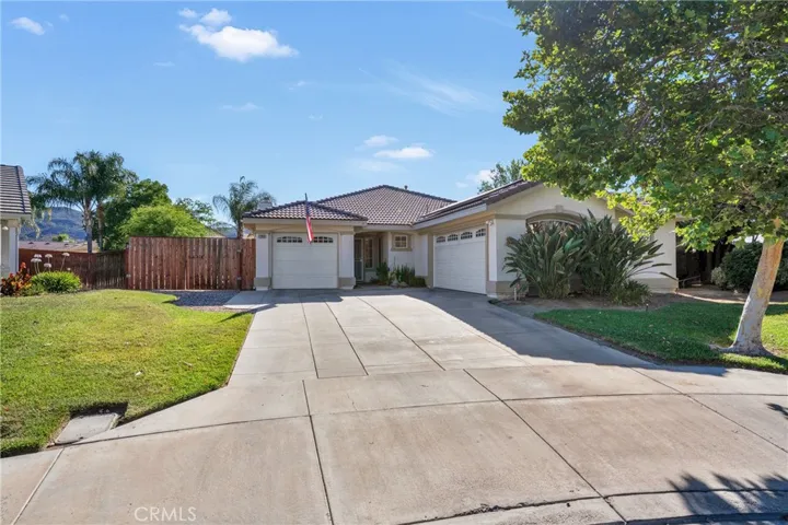 21803 Heliotrope Lane, Wildomar, California 92595