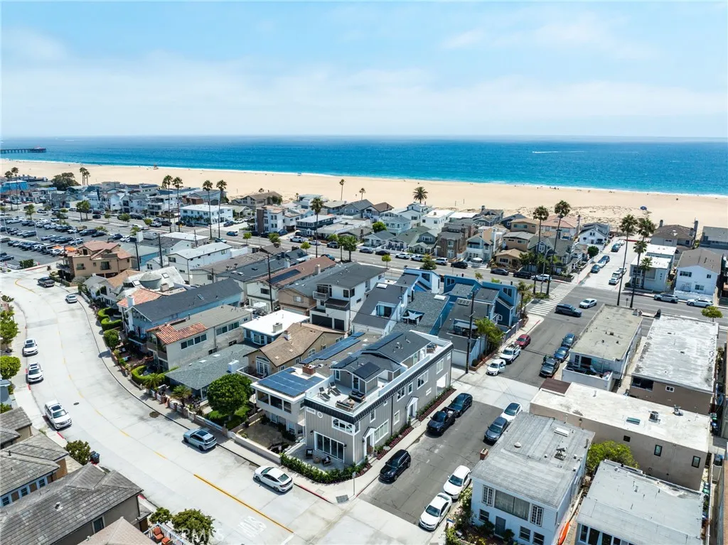 825 W Bay Avenue B, Newport Beach, California 92661 home-pic-12