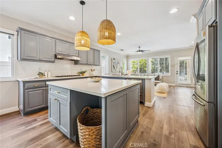 8850 E Cloudview Way, Anaheim Hills, California 92808