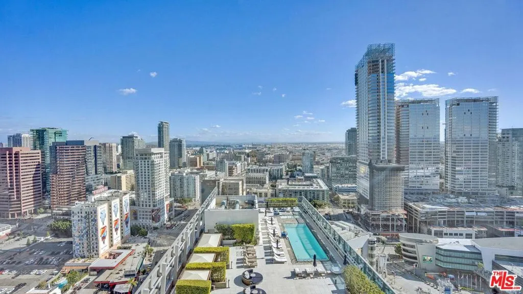 900 W Olympic Boulevard 27b, Los Angeles, California 90015 home-pic-33