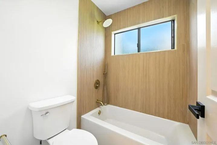 12156 Sand Trap Row, San Diego, California 92128