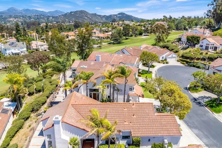 12156 Sand Trap Row, San Diego, California 92128