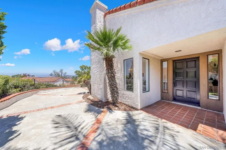 12156 Sand Trap Row, San Diego, California 92128