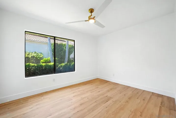 12156 Sand Trap Row, San Diego, California 92128