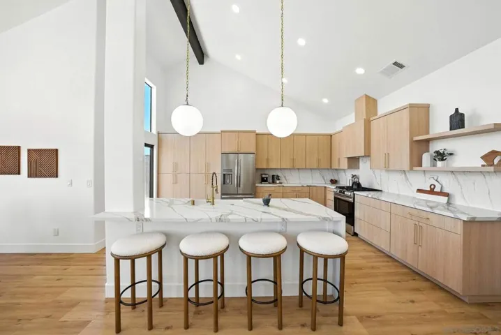 12156 Sand Trap Row, San Diego, California 92128