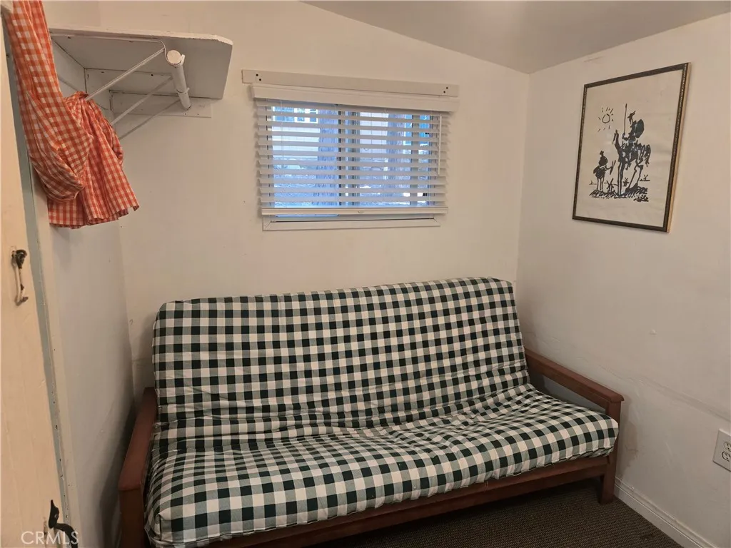 25035 Moon Drive, Crestline, California 92325 home-pic-6