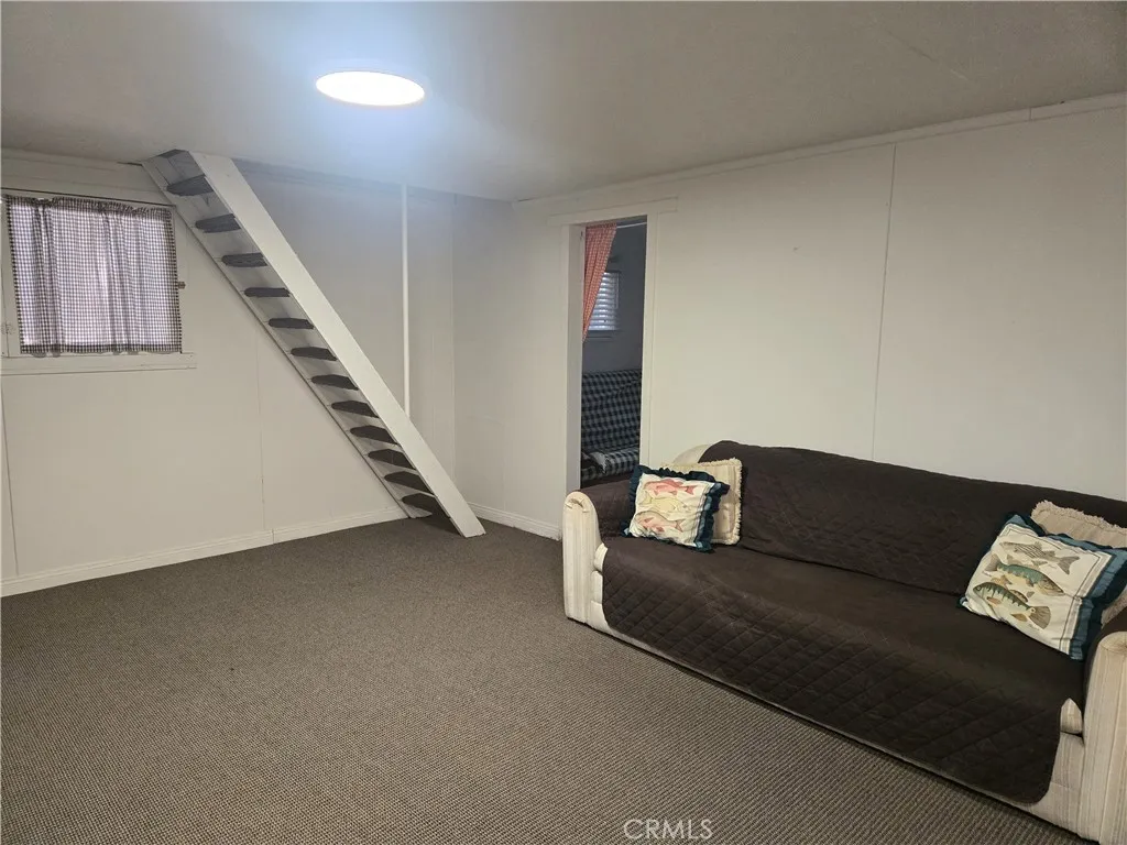 25035 Moon Drive, Crestline, California 92325 home-pic-10