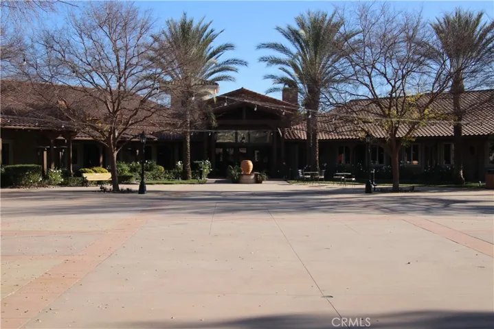 650 Zarahias Cr, Hemet, California 92545