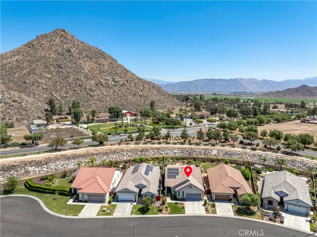 650 Zarahias Cr, Hemet, California 92545