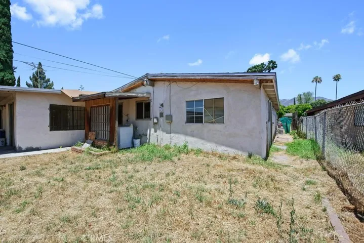 13121 Norris Avenue, Sylmar, California 91342