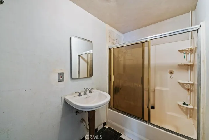13121 Norris Avenue, Sylmar, California 91342