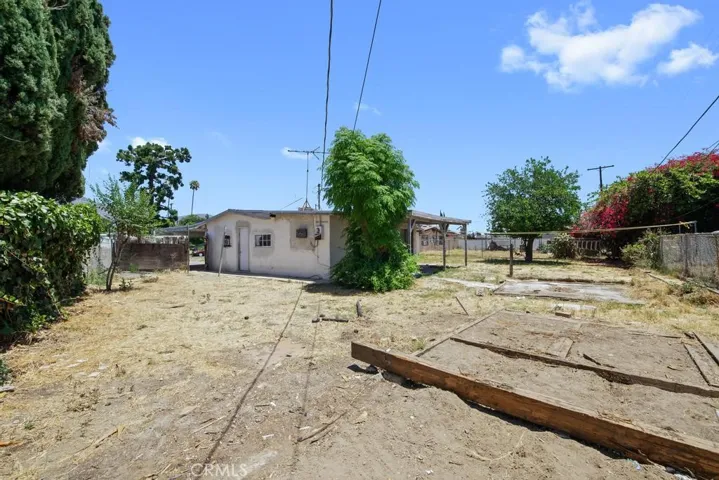 13121 Norris Avenue, Sylmar, California 91342