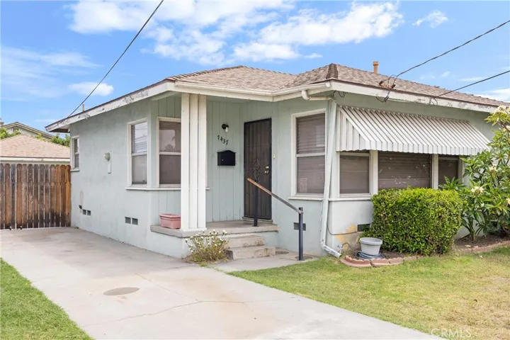 7437 Laura Street, Downey, California 90242