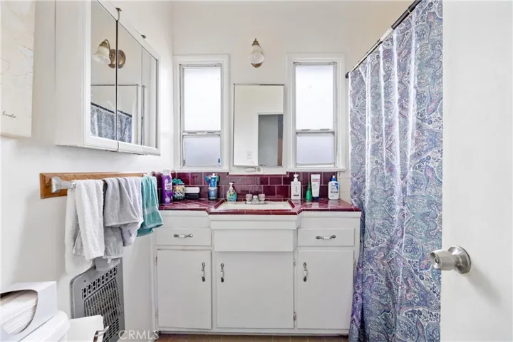 7437 Laura Street, Downey, California 90242