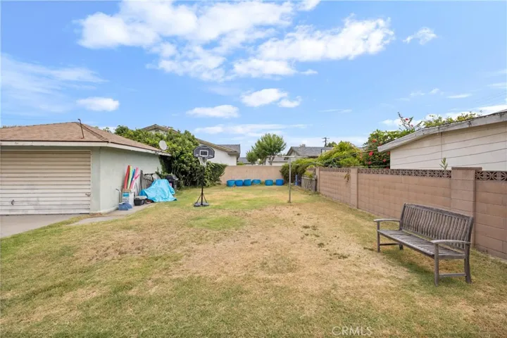 7437 Laura Street, Downey, California 90242