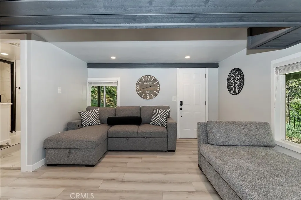 580 Lucerne Drive, Big Bear Lake, California 92315 home-pic-23