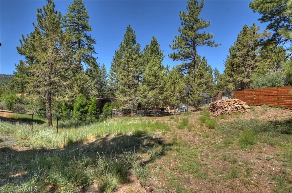 580 Lucerne Drive, Big Bear Lake, California 92315 home-pic-37