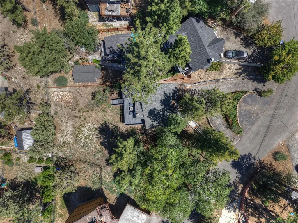 580 Lucerne Drive, Big Bear Lake, California 92315 home-pic-44
