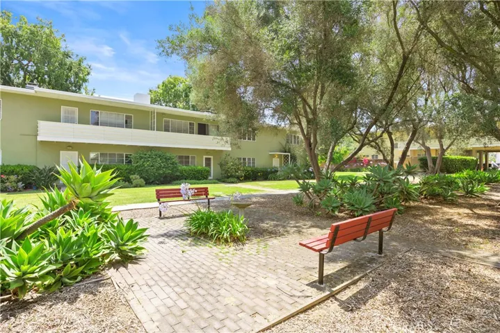 5188 Village Green, Los Angeles, California 90016