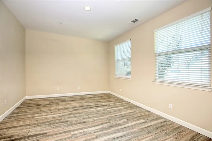 3591 Sacramento Drive 50, San Luis Obispo, California 93401