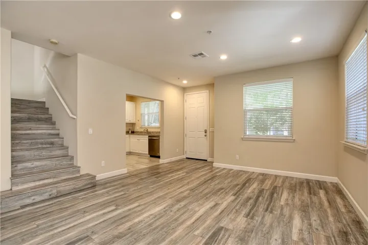 3591 Sacramento Drive 50, San Luis Obispo, California 93401